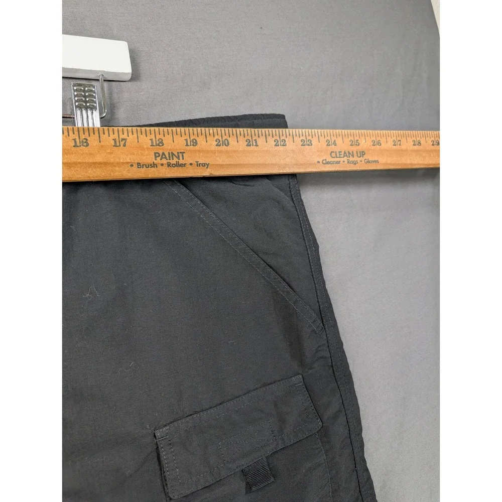 Eddie Bauer Mens Size‎ XL Color Black Cargo Hiking Shorts 1